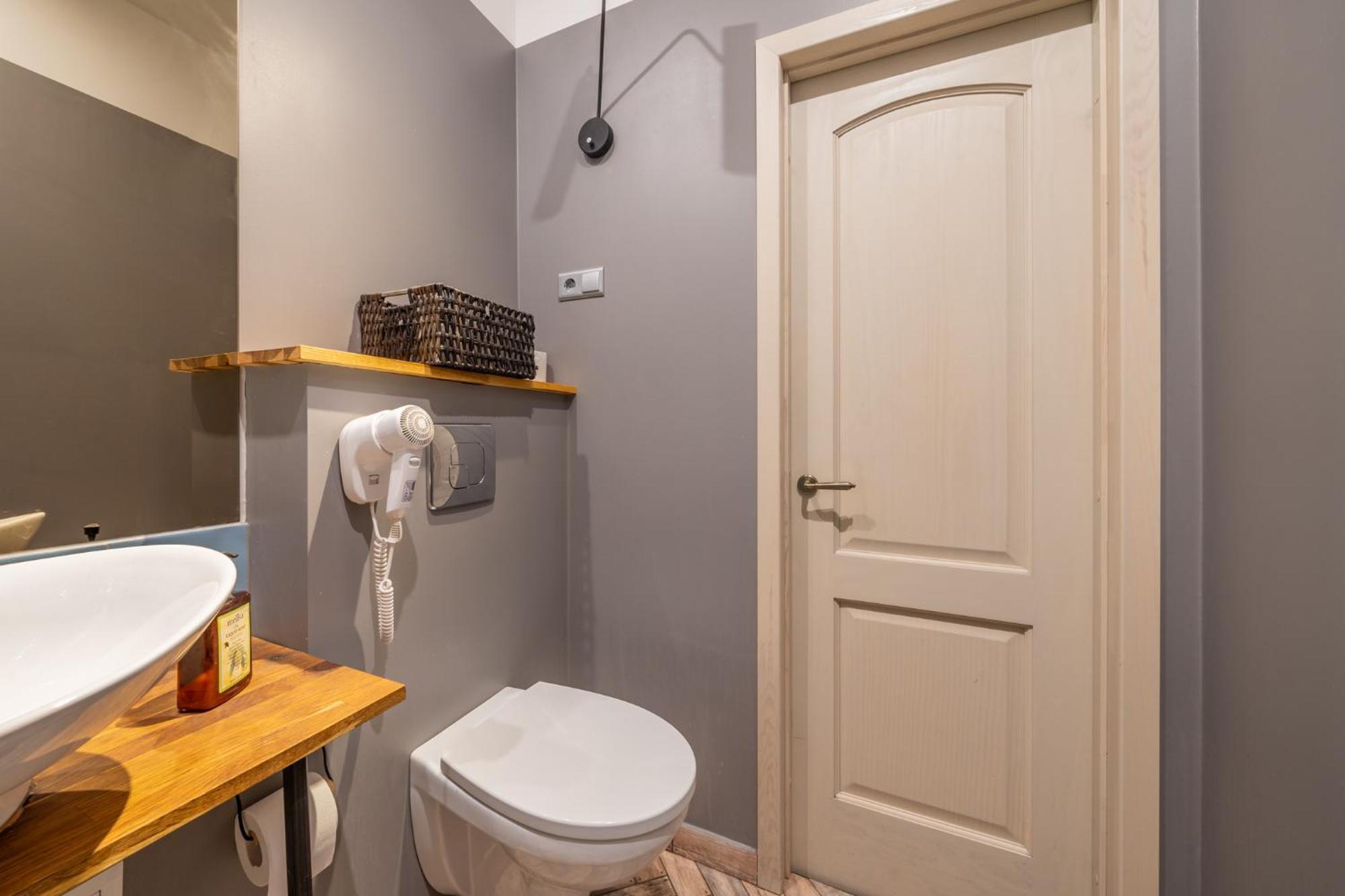 Baltic Design Apartments With Free Parking And Self Check In Рига Номер фото